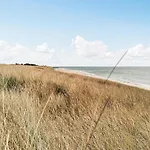 Stunning Home In Noirmoutier En Lile Noirmoutier-en-l'Ile