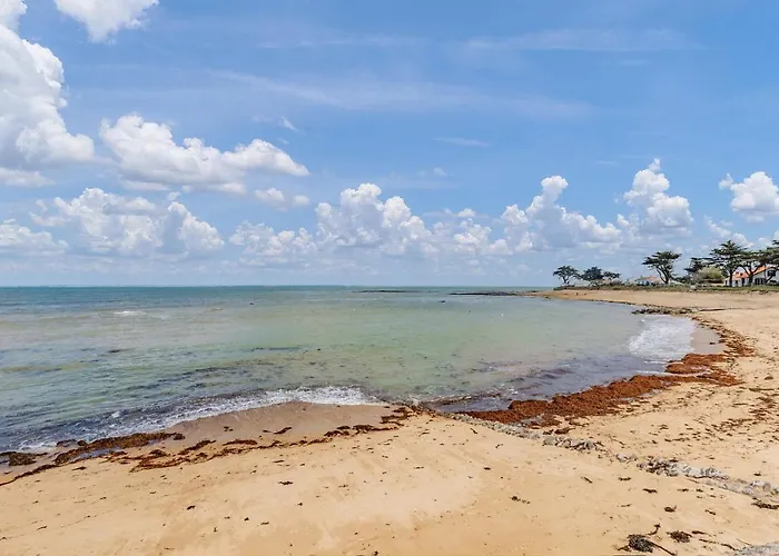 Prázdninový dům Stunning In Noirmoutier En Lile Le Grand Vieil